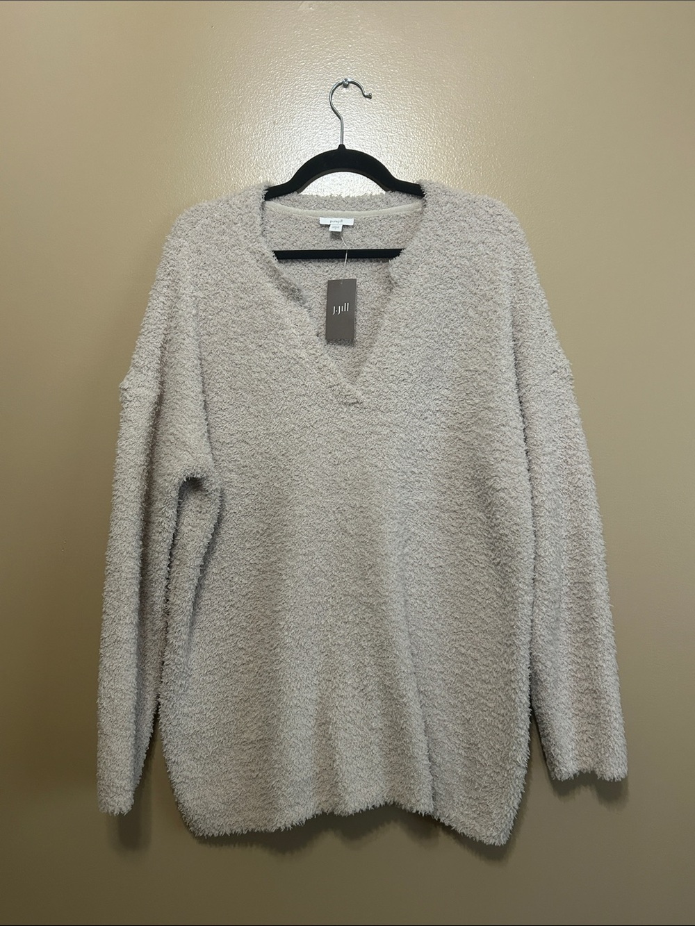 J. Jill Cream Plush V-Neck Oversized Sweater